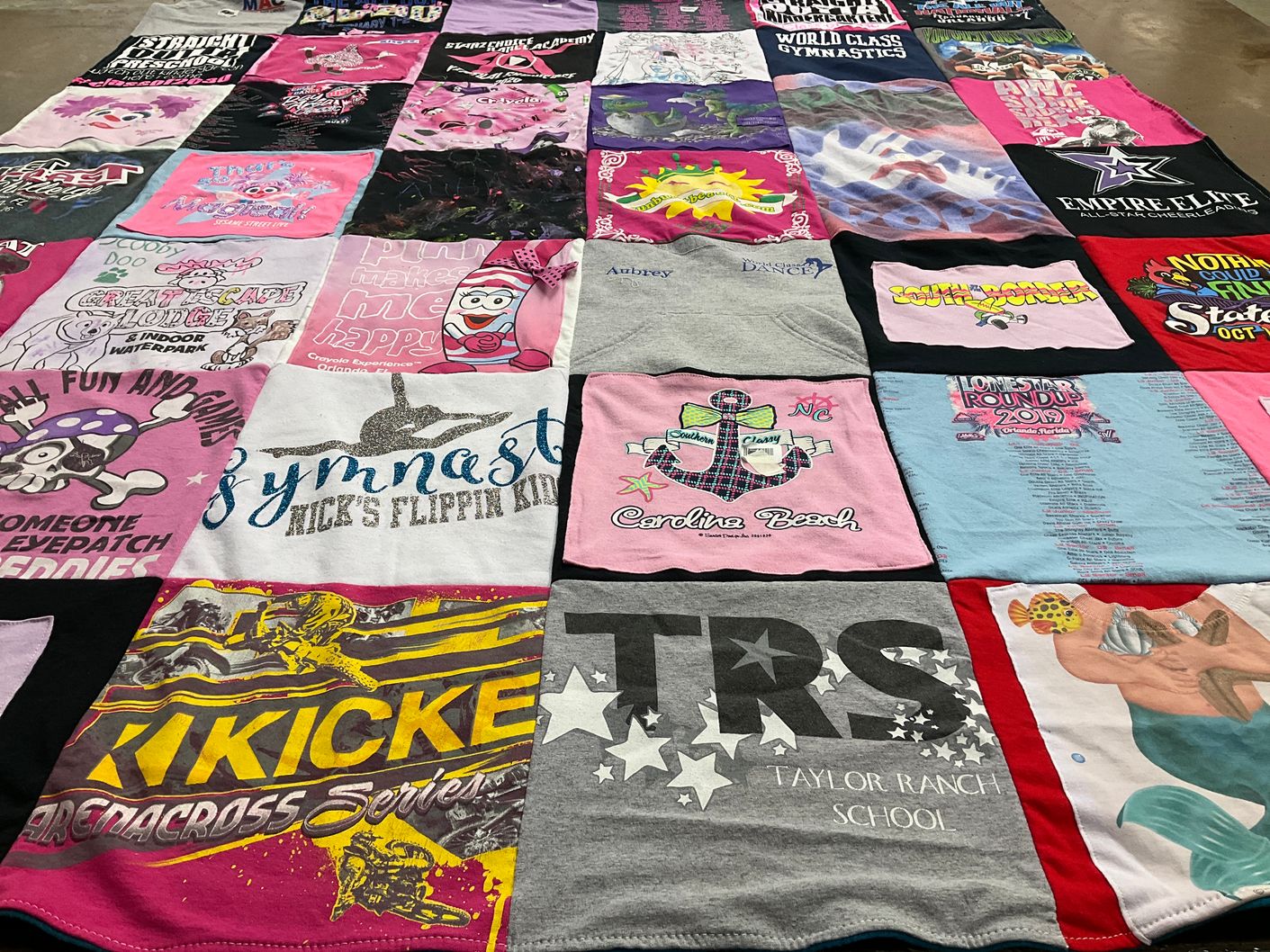 T-shirt quilt from taylor ranch school by Barbara from FL