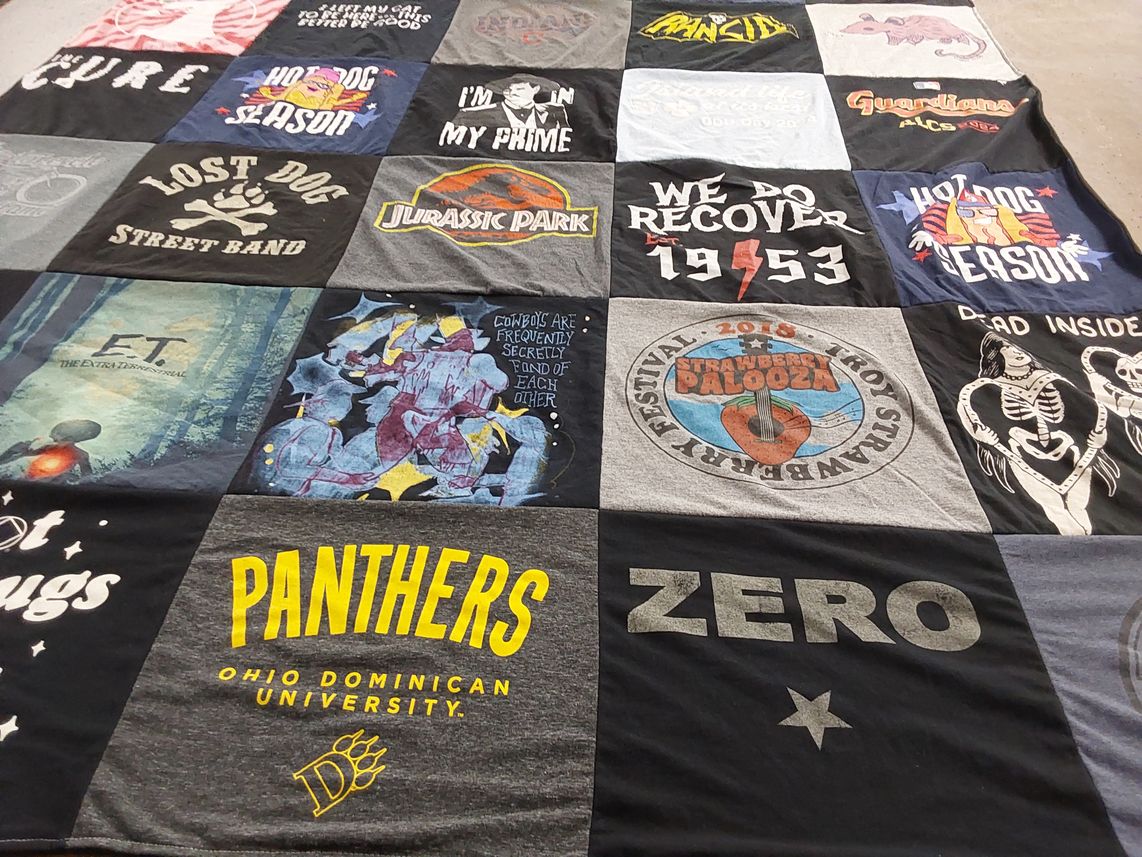 T-shirt quilt featuring panthers by Robin from CO