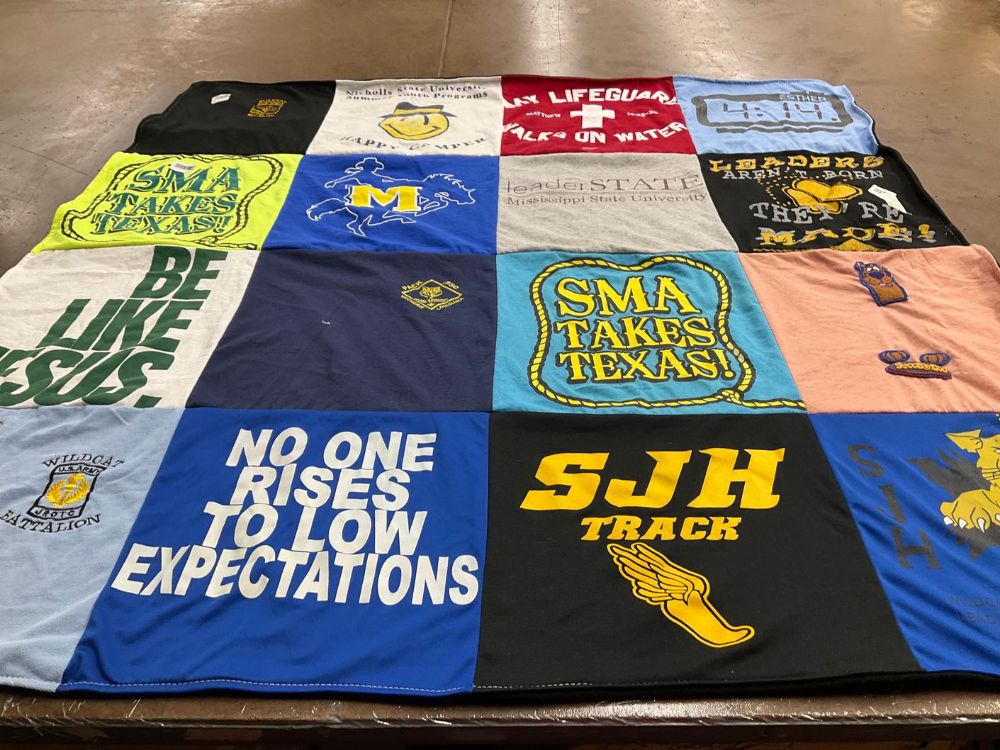 T-shirt quilt featuring sjh track by Bedar from LA