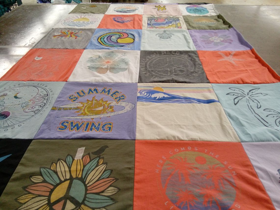 T-shirt quilt with summer activities, beach themes by Suzanne from FL