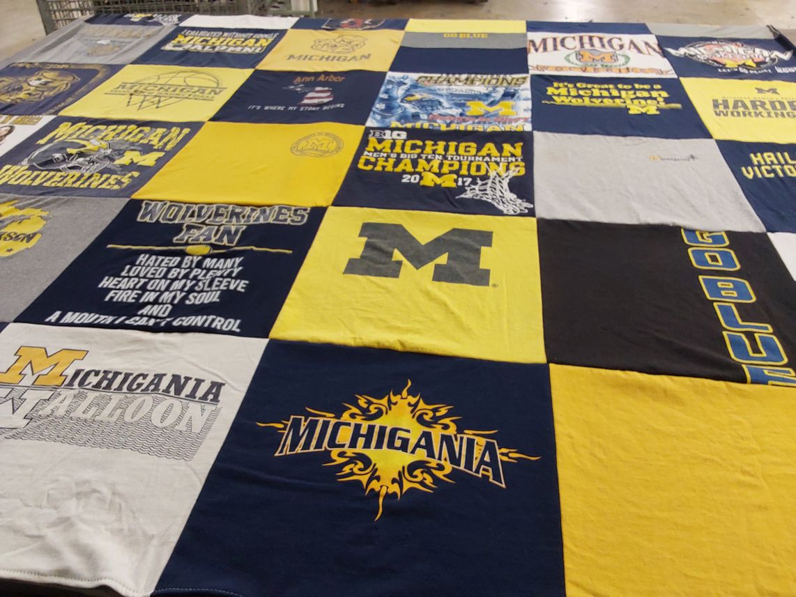 T-shirt quilt featuring michigan wolverines by Elinore from MI