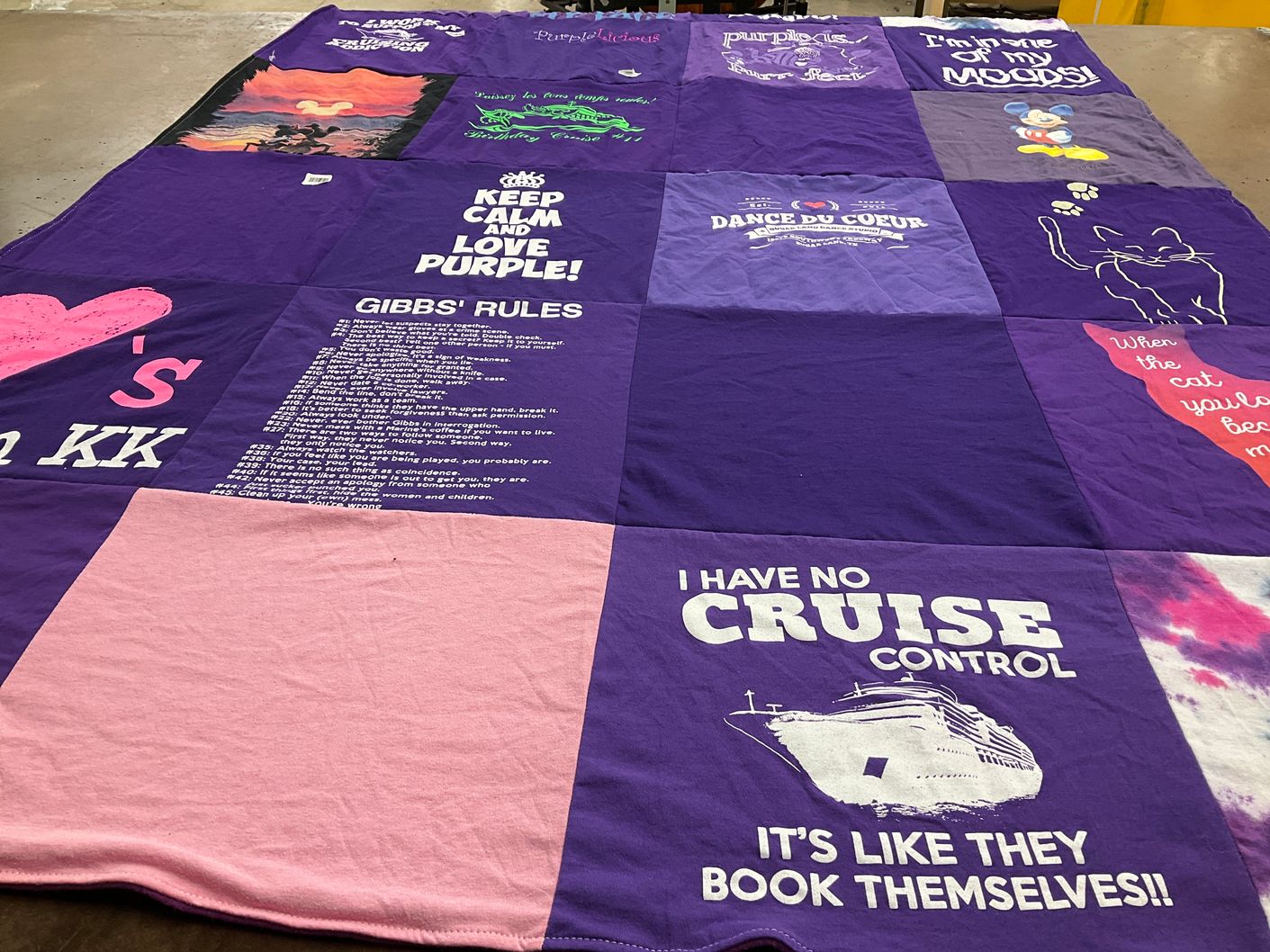 T-shirt quilt with cats, cruising themes by John from TX