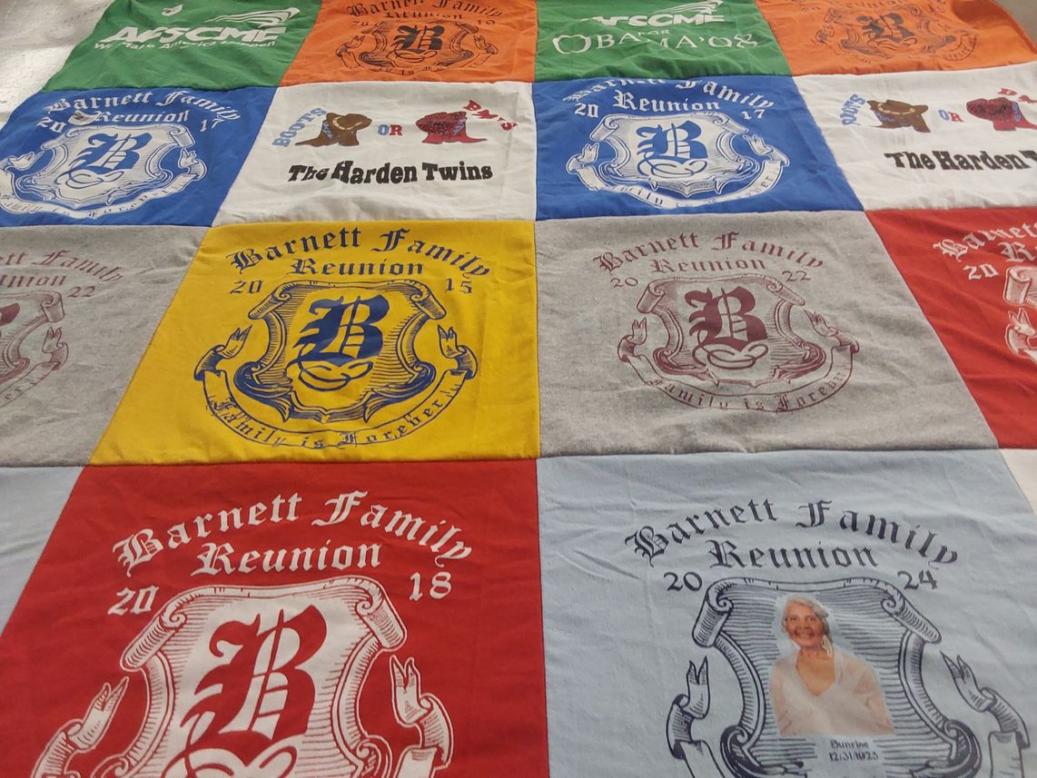T-shirt quilt with family gatherings, reunions themes by Valerie from DE
