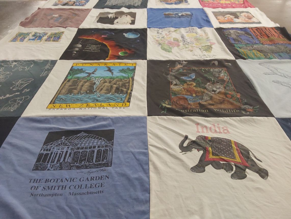 T-shirt quilt from smith college by Nita from NC