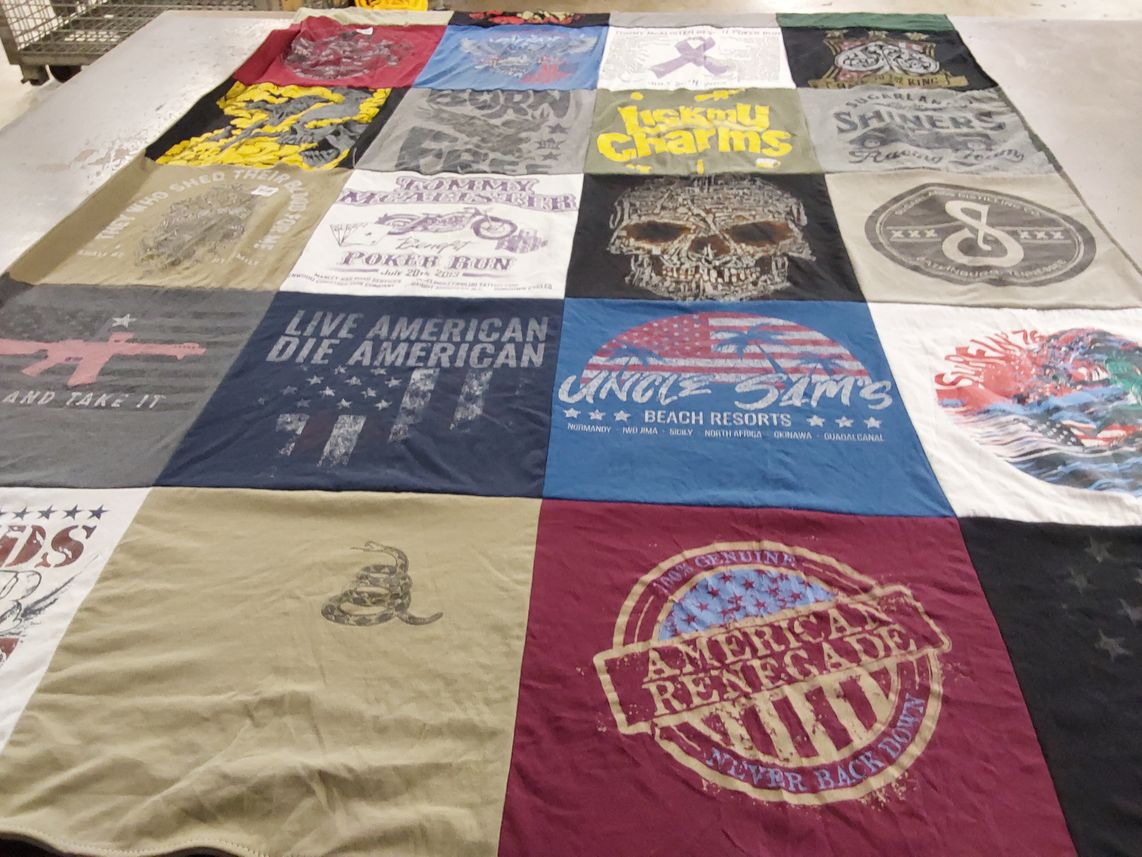 T-shirt quilt with vacation, beach themes by Jason from SC