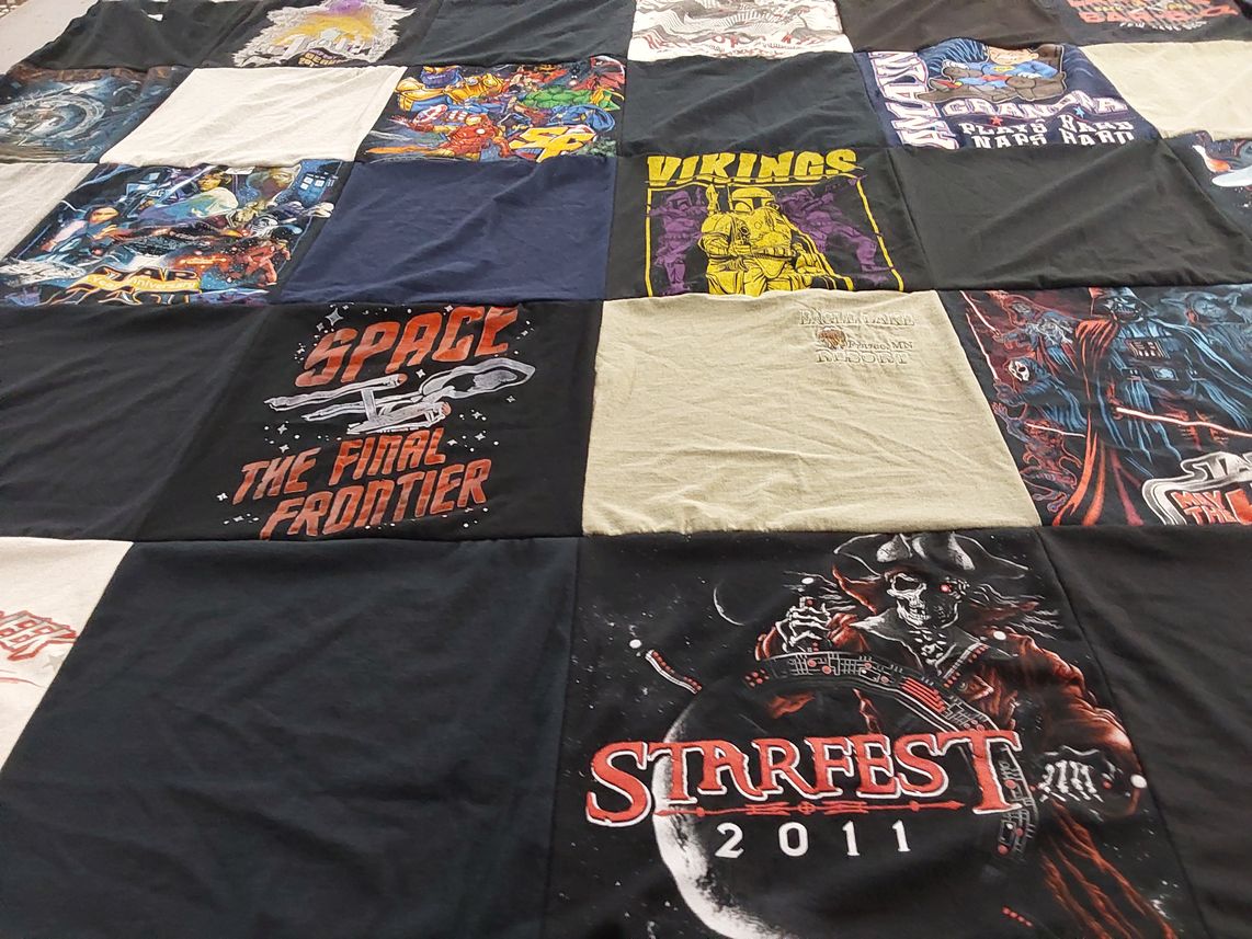 T-shirt quilt with science fiction, fantasy themes by Larry from CO