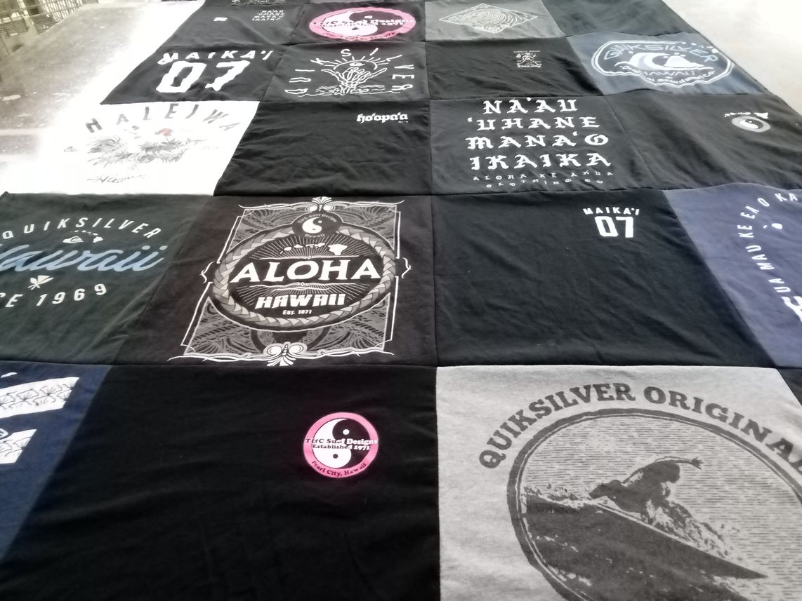 T-shirt quilt with surfing, hawaiian culture themes by Chris from PA