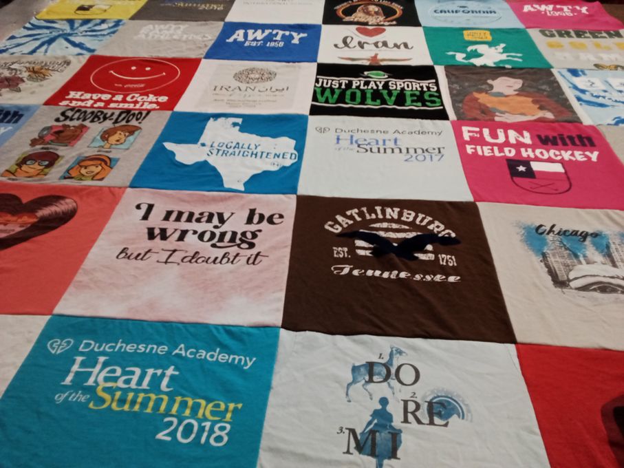 T-shirt quilt featuring wolves by Ney from TX