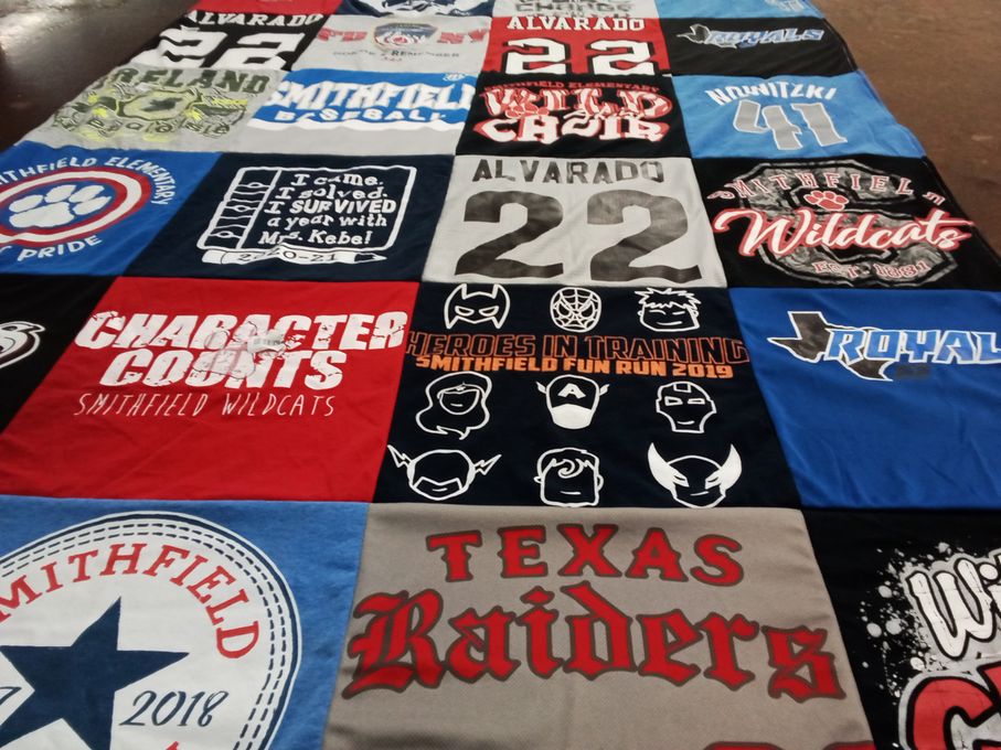 T-shirt quilt featuring smithfield wildcats by Liliana from TX