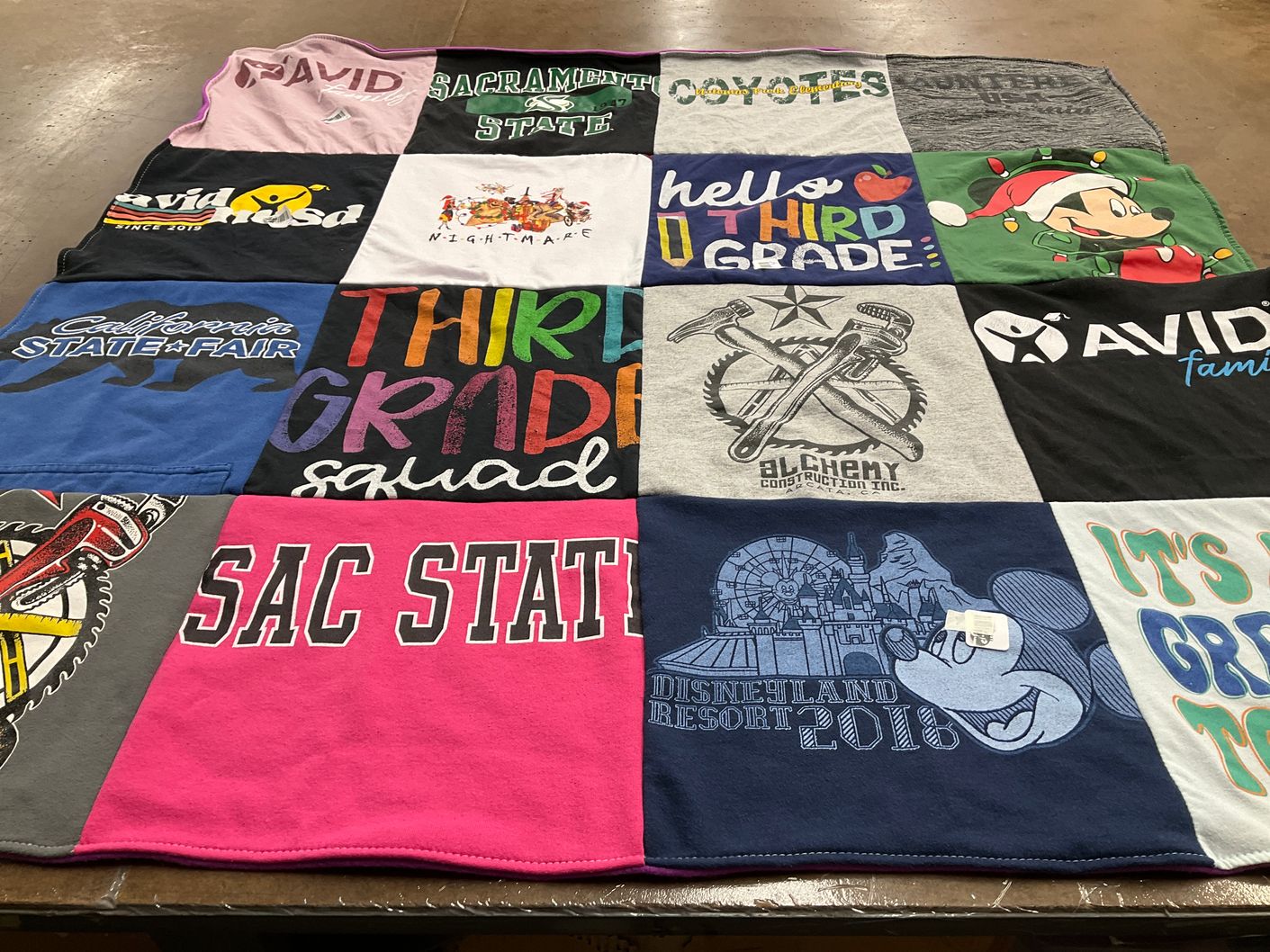 T-shirt quilt featuring coyotes by Tracy from CA
