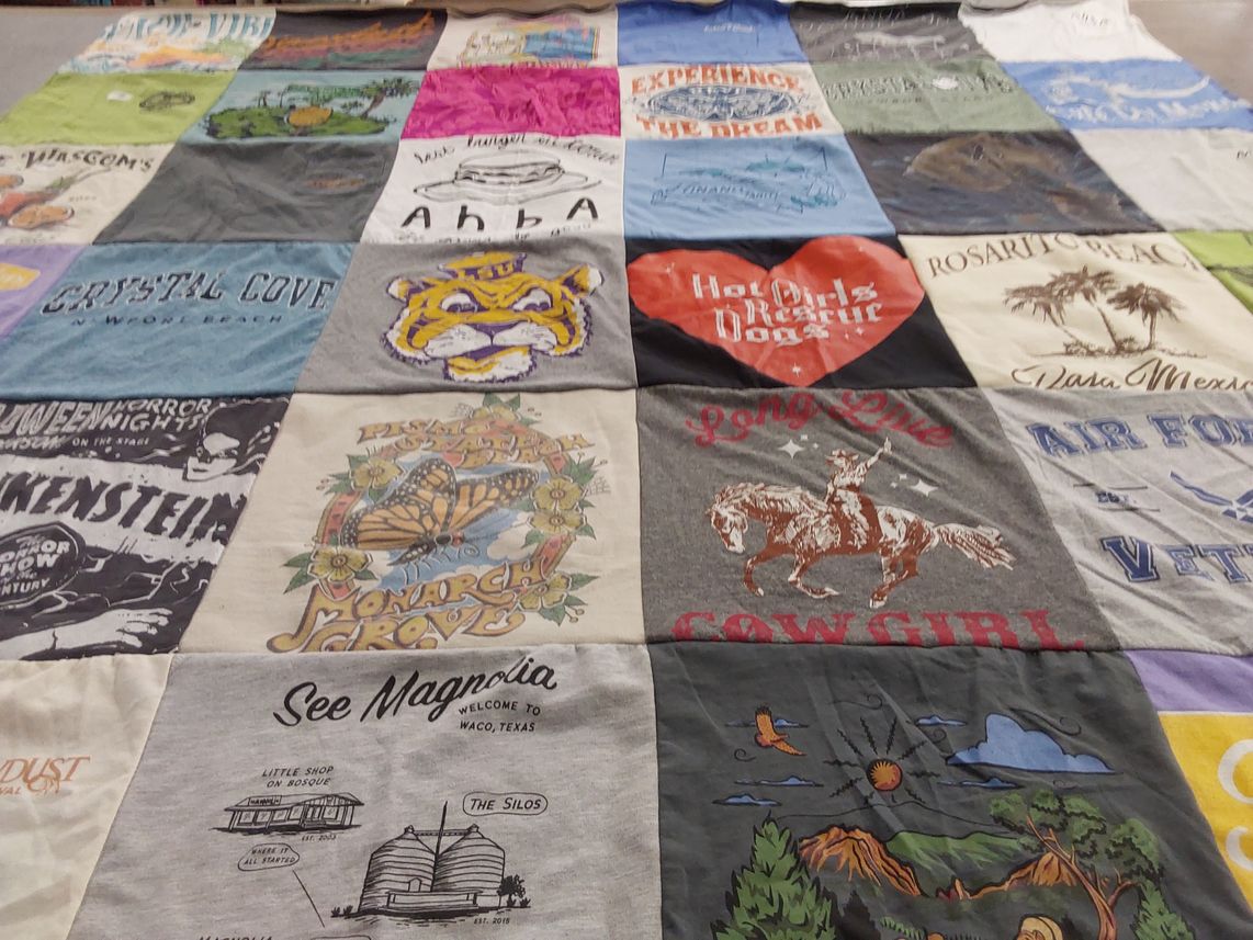 T-shirt quilt with travel, beaches themes by Katrina from CA