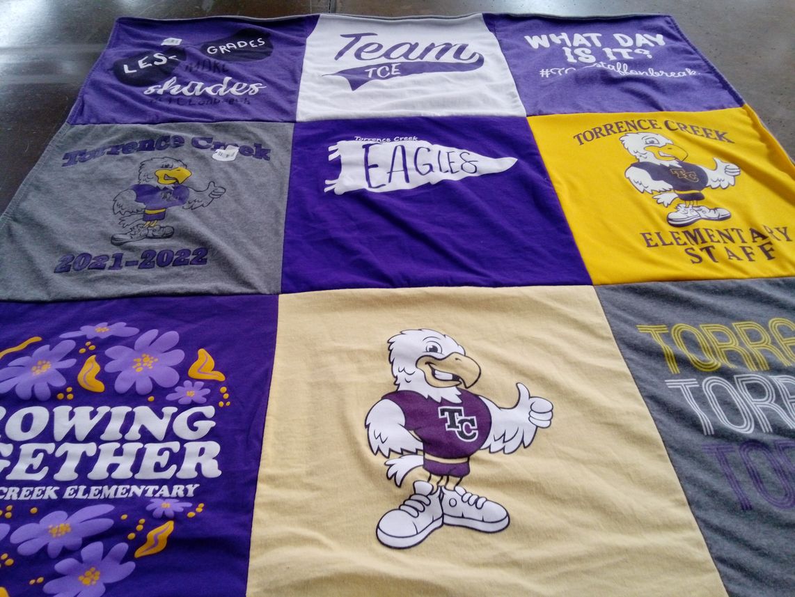 T-shirt quilt from torrence creek elementary by Irina from NC