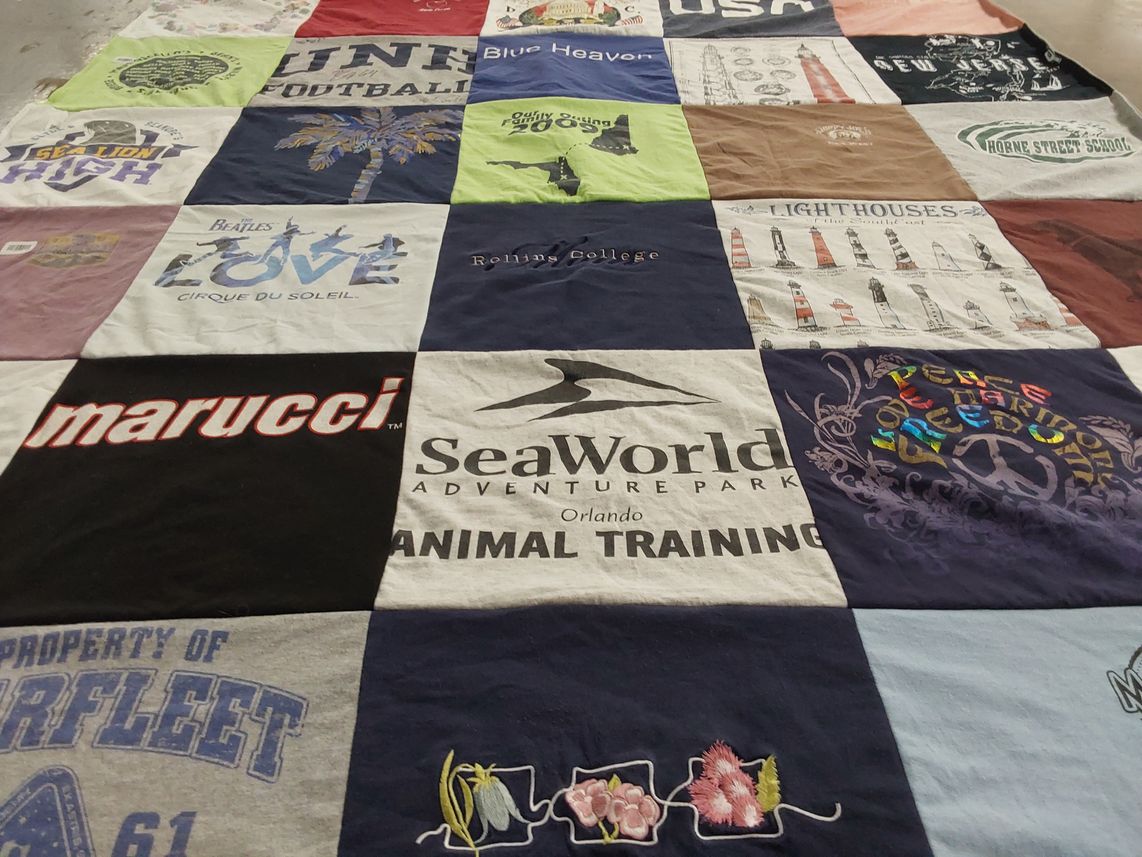 T-shirt quilt from rollins college by Mary from NH