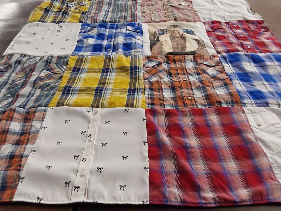 T-shirt quilt by Rolanda from OR