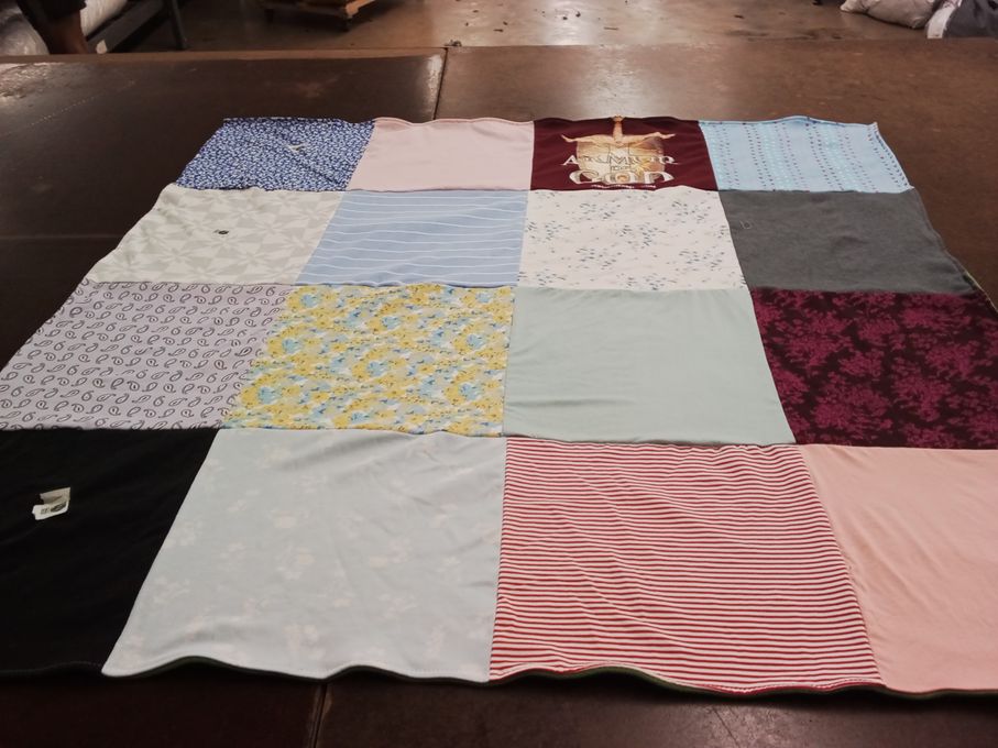 T-shirt quilt by Kevin from TX