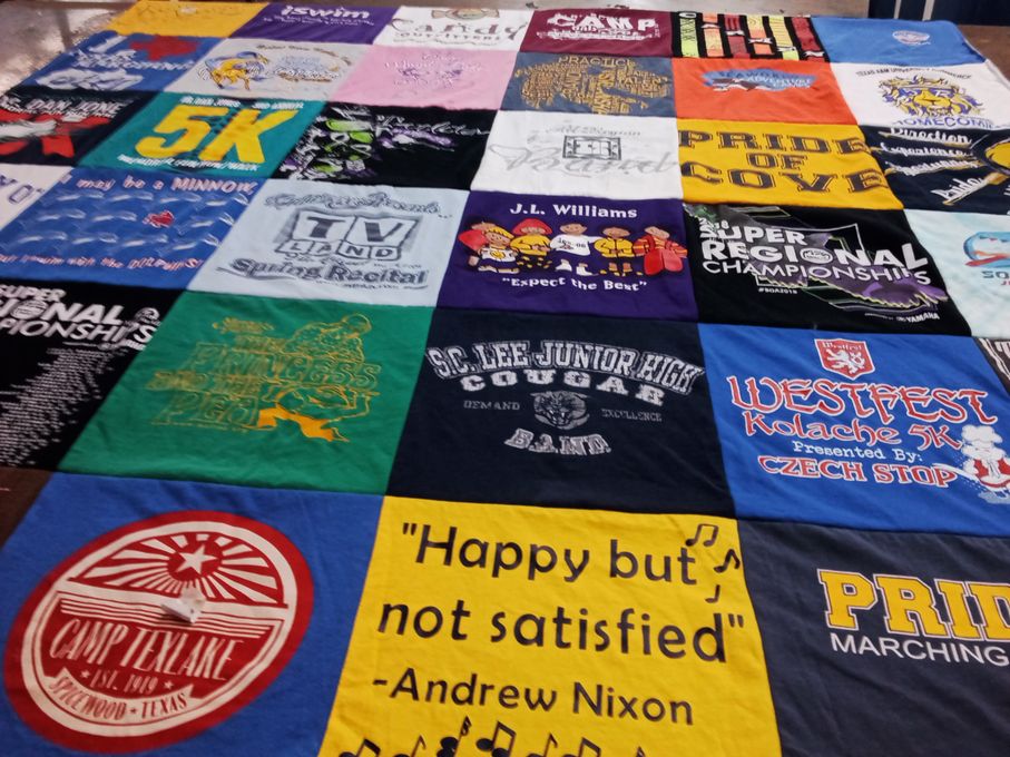 T-shirt quilt from sc. lee junior high school by Aleia from TX