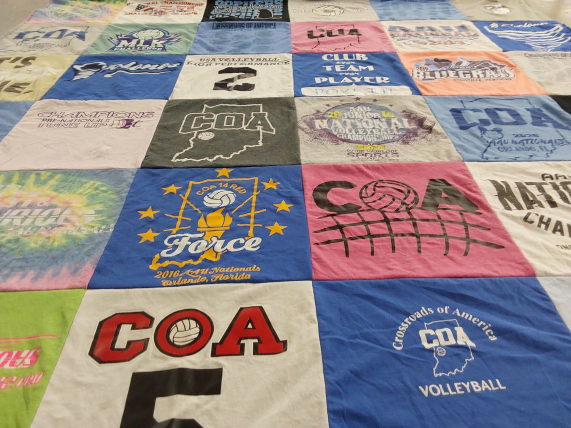 T-shirt quilt with volleyball, sports themes by Asia from IN