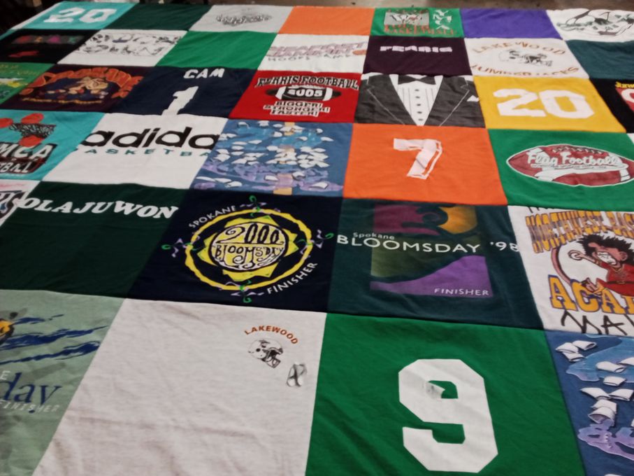 T-shirt quilt from lakewood university by Cheryl from WA