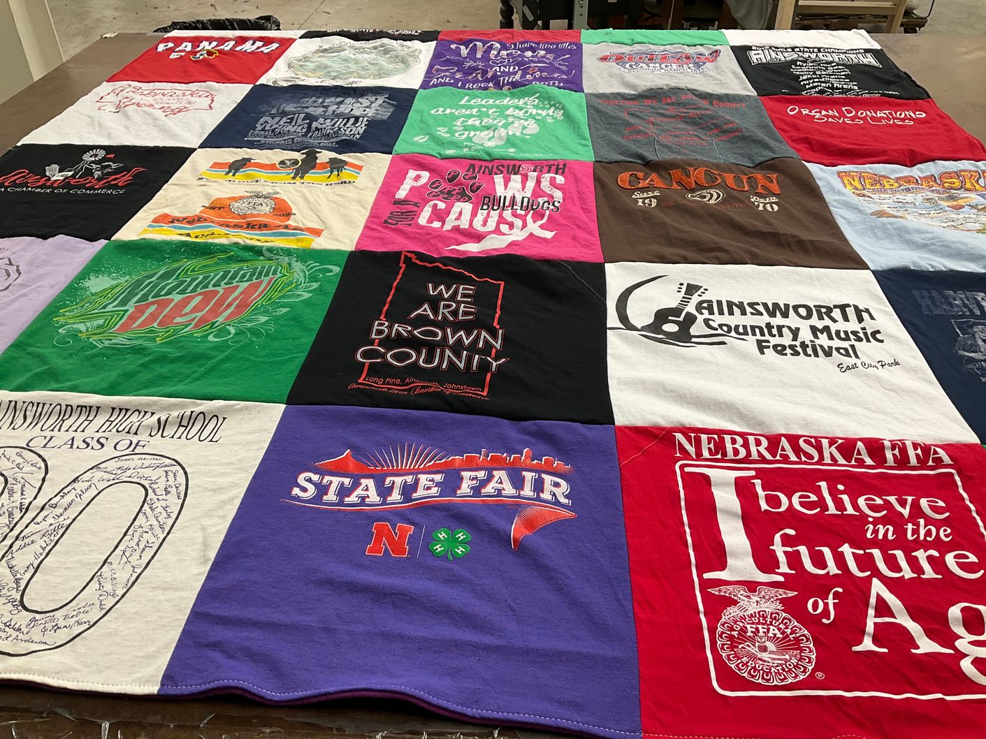 T-shirt quilt featuring bulldogs by Becky from NE