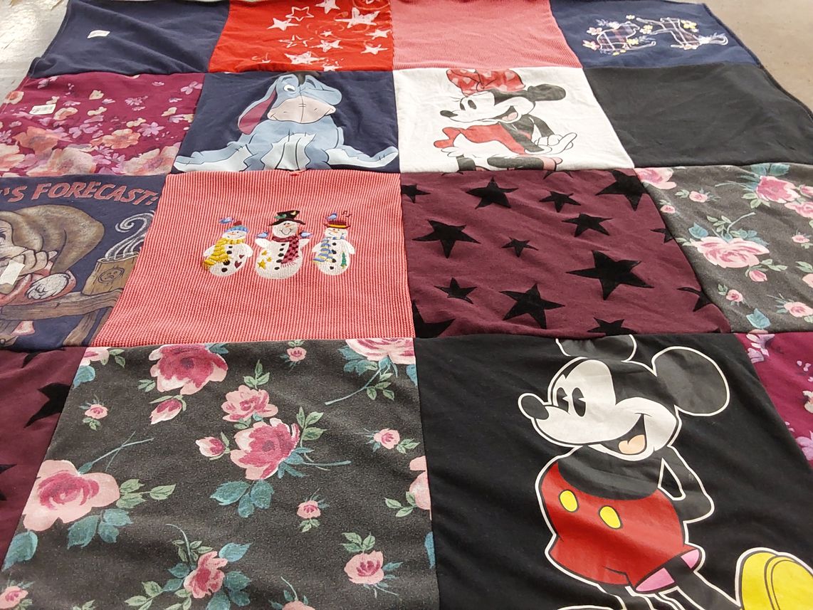 T-shirt quilt with disney, cartoons themes by Judith from CA