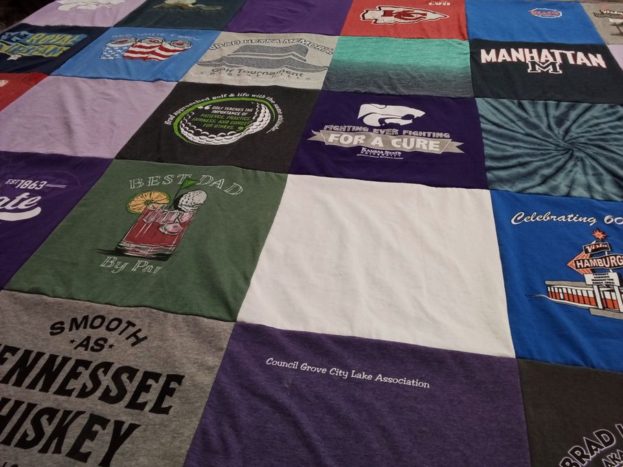 T-shirt quilt from kansas state university, manhattan high school by Mary from TN