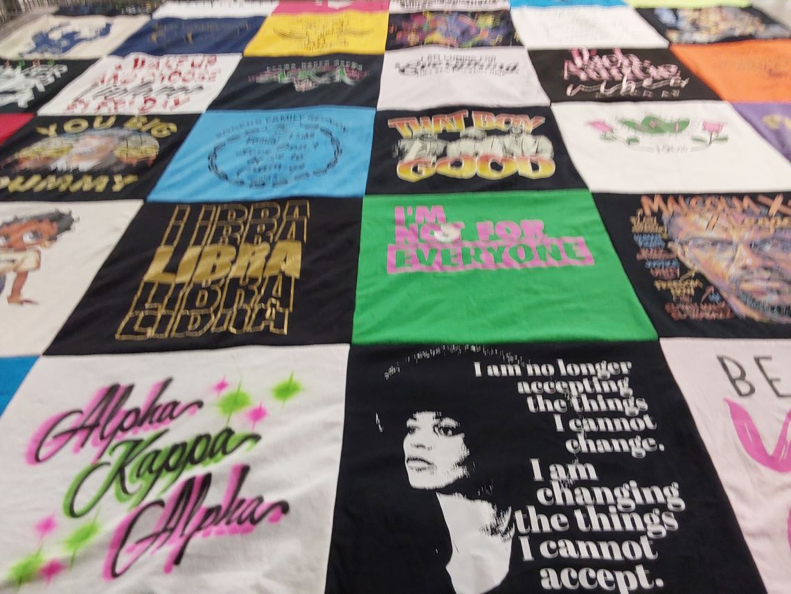 T-shirt quilt by LaShunda from AR
