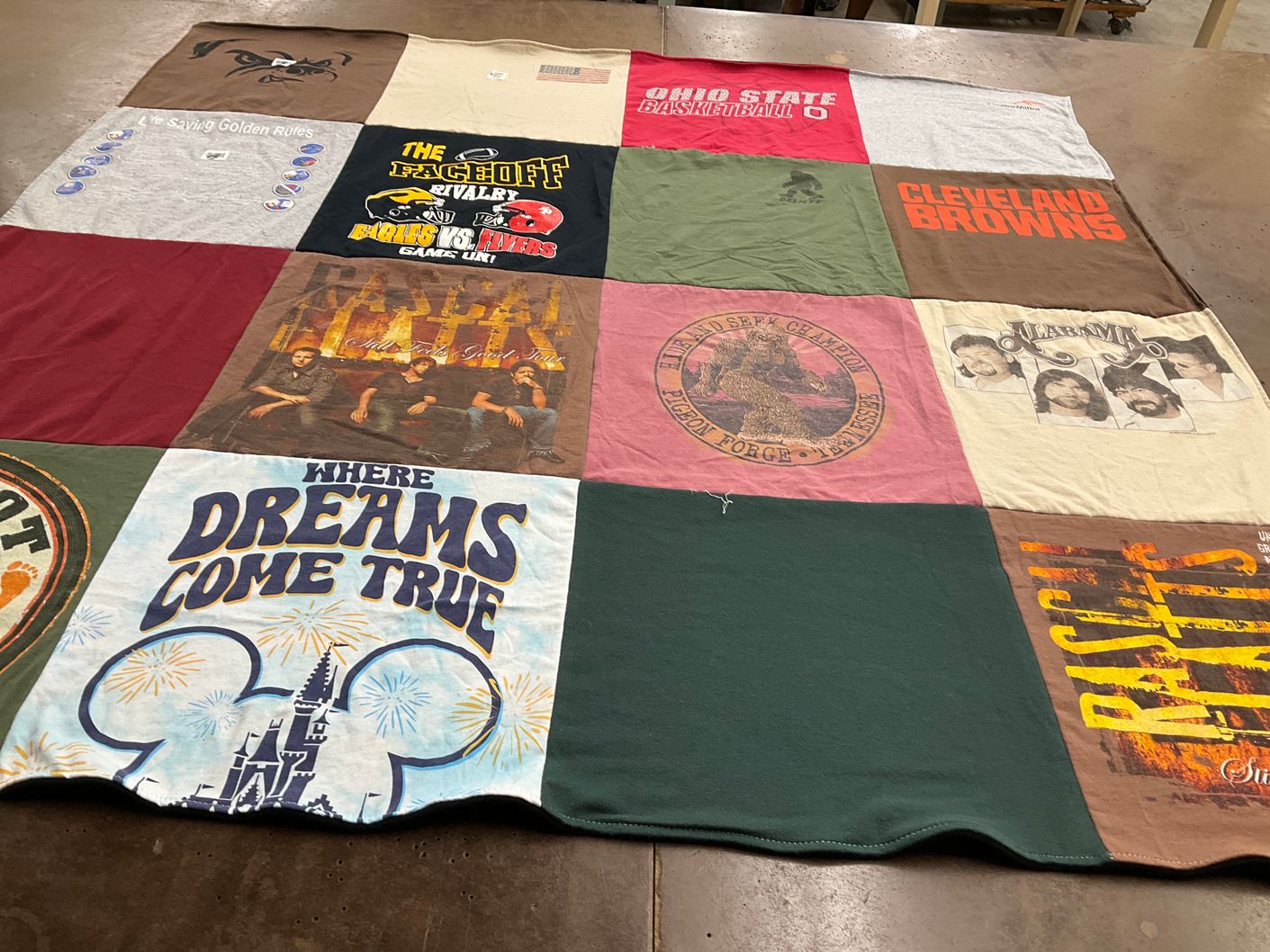 T-shirt quilt featuring cleveland browns by Taylor from OH