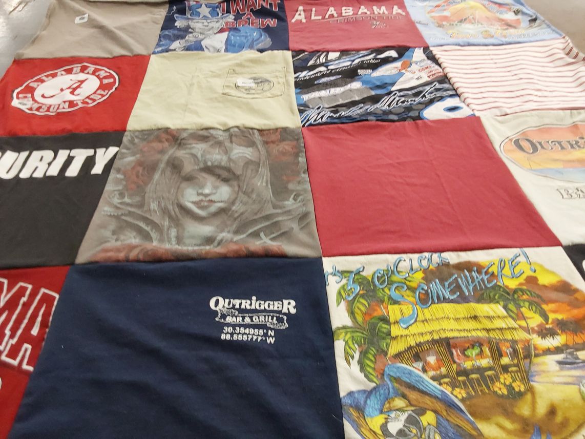 T-shirt quilt from university of alabama by DeAnna from MS