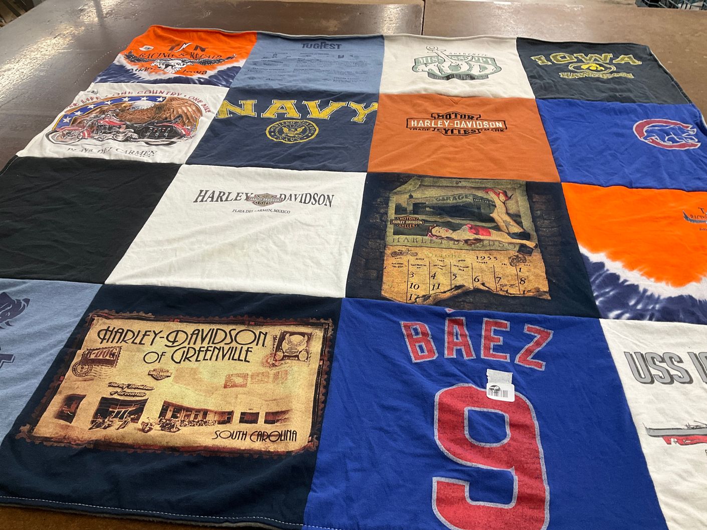 T-shirt quilt featuring chicago cubs by Joy from IA