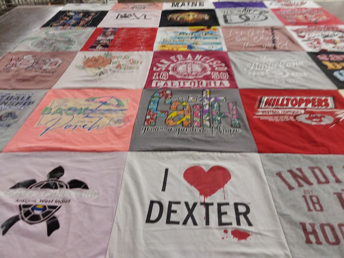 T-shirt quilt from western kentucky university by Vickie from IN