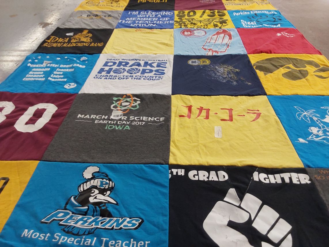 T-shirt quilt from drake university, perkins elementary school by Jessica from IA