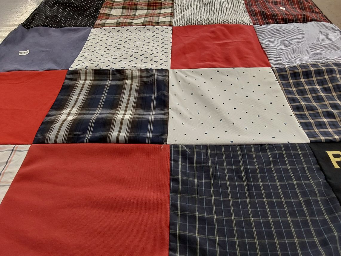 T-shirt quilt by Lin from TX