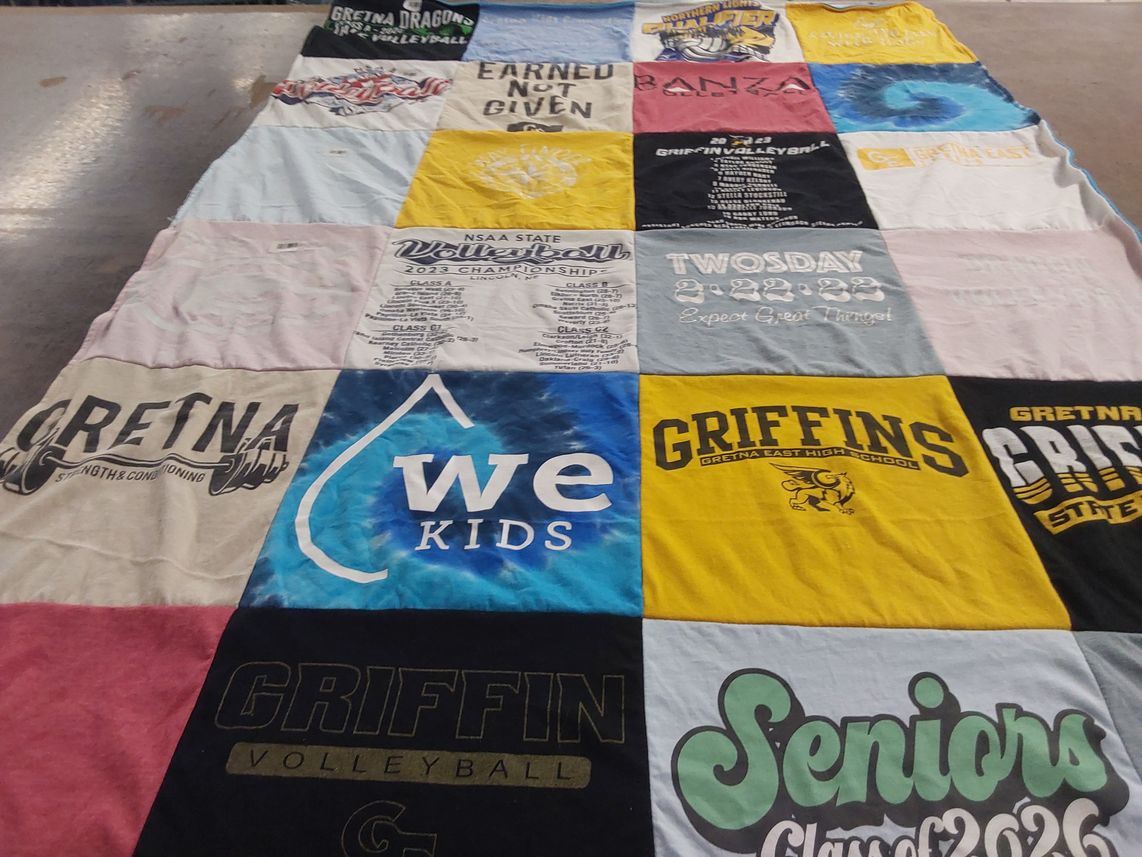 T-shirt quilt featuring griffins by Sara from NE