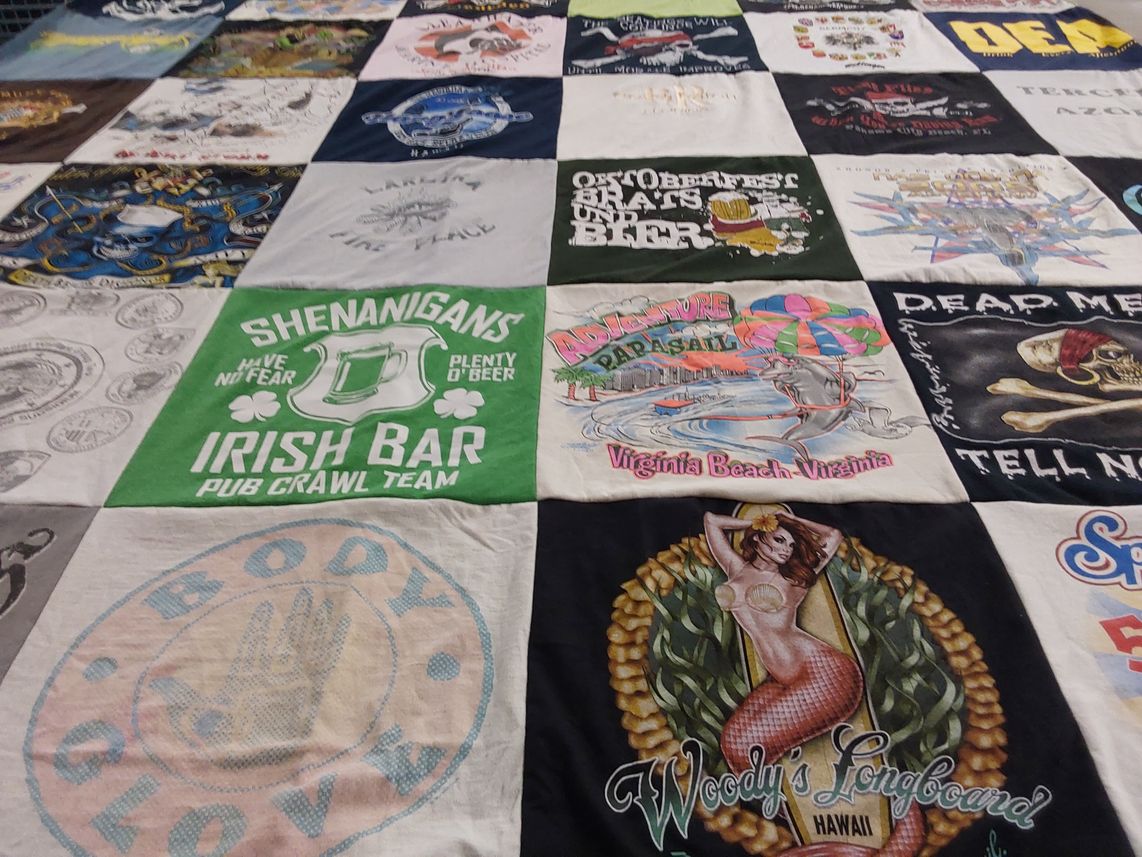 T-shirt quilt with bars, pubs themes by June from FL