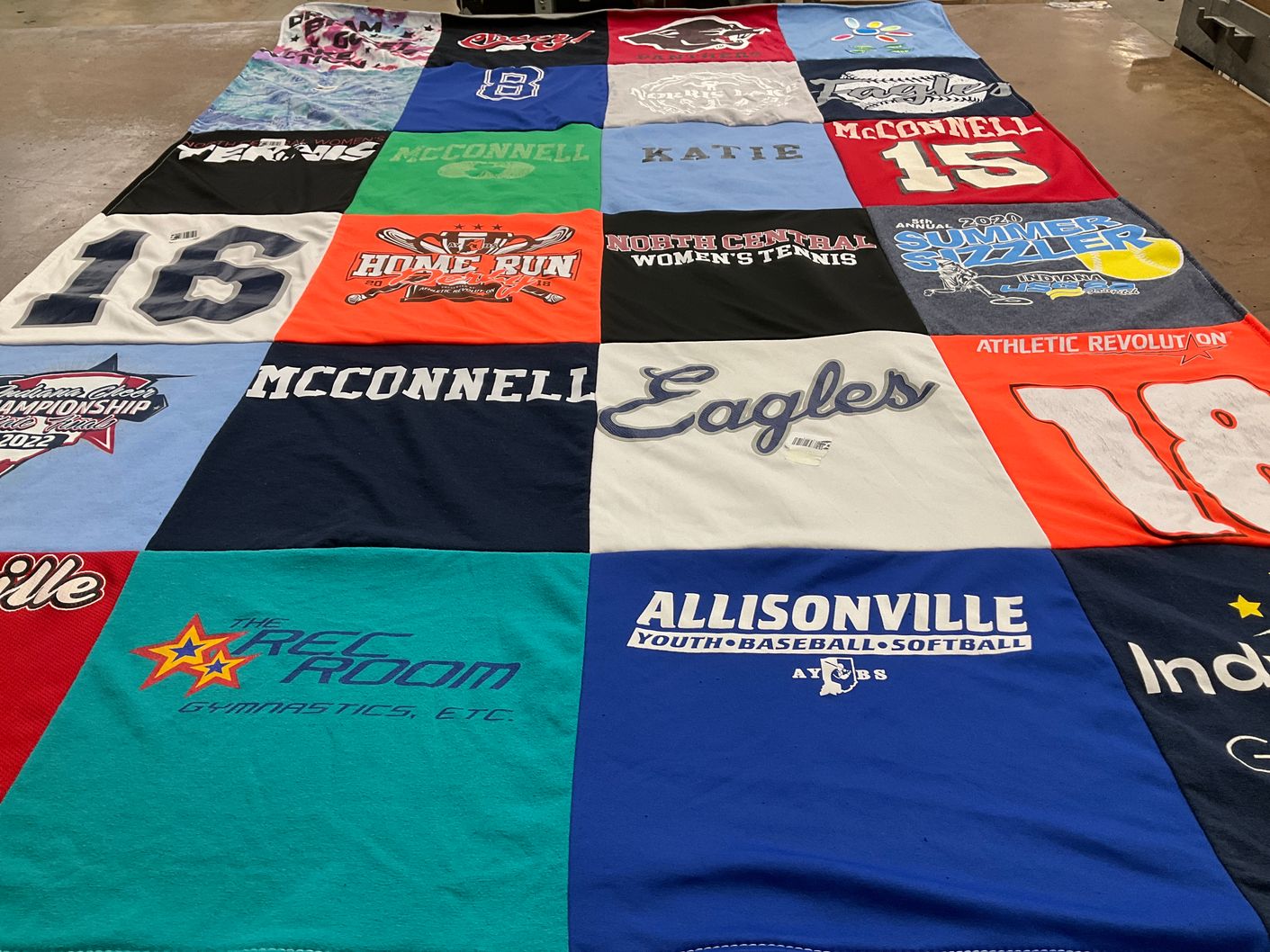 T-shirt quilt featuring eagles by Alison from IN