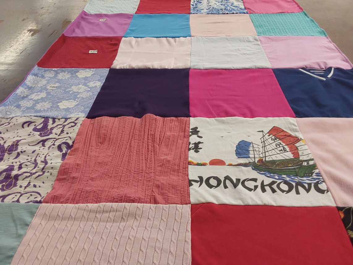T-shirt quilt by Peilin from CA