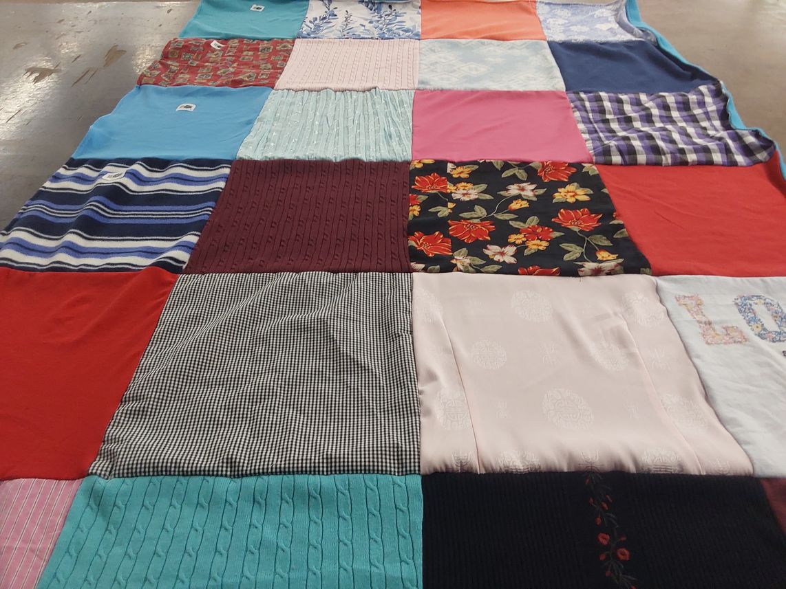 T-shirt quilt by Peilin from CA