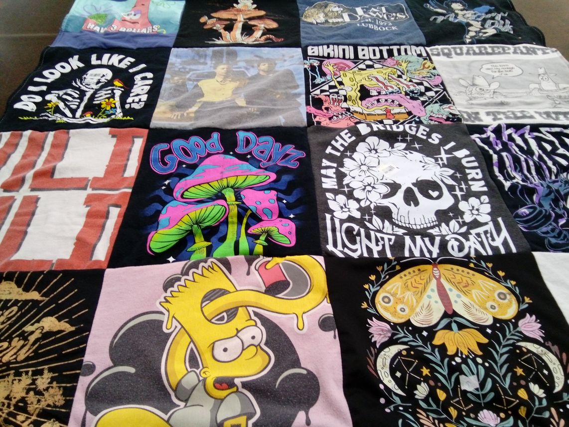 T-shirt quilt with pop culture, cartoons themes by Tasha from TX