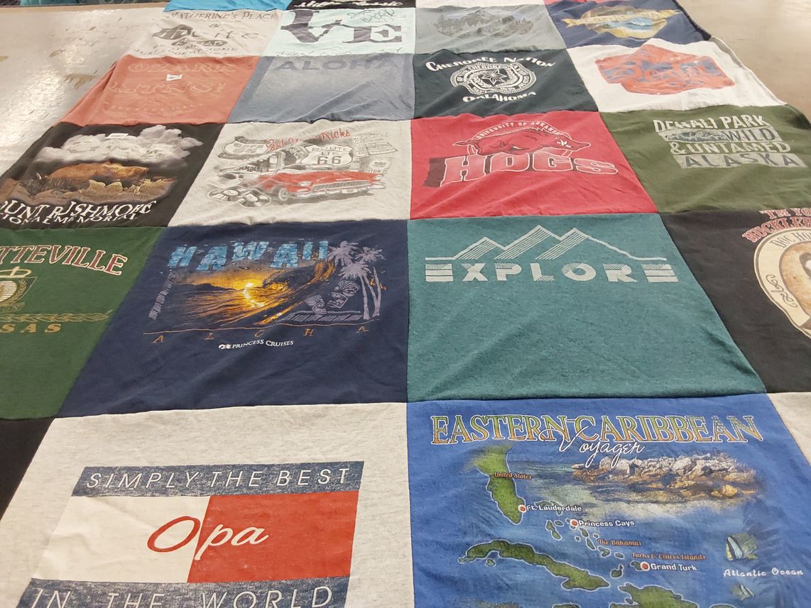 T-shirt quilt featuring razorbacks by Helen from AR