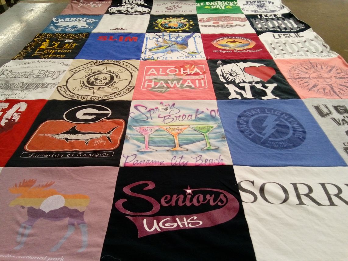 T-shirt quilt from university of georgia by Leslie from FL