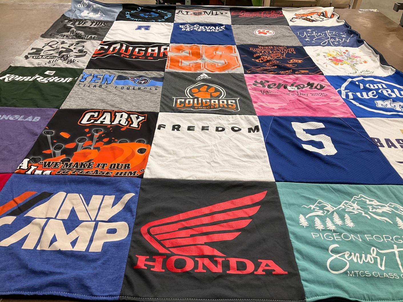 T-shirt quilt featuring cougars by Brandy from TN