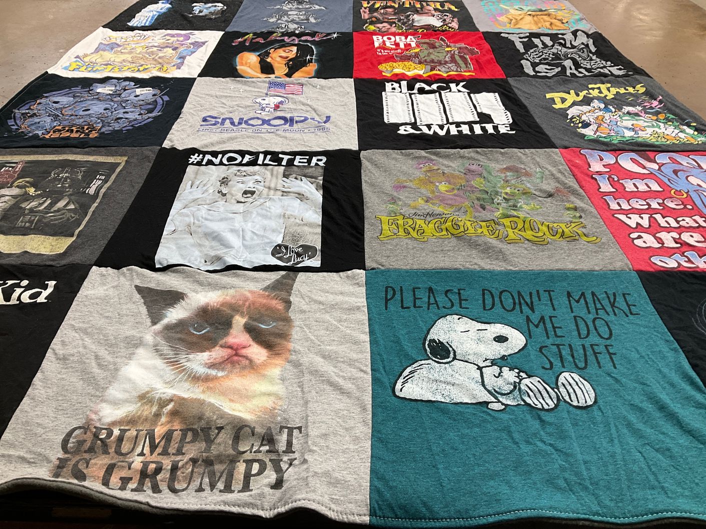 T-shirt quilt with cartoons, cats themes by Kelsey from FL