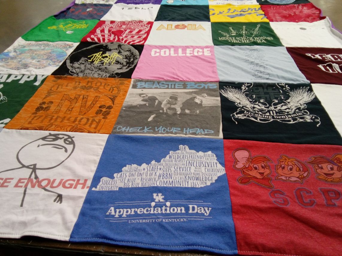 T-shirt quilt from university of kentucky by Diana from KY