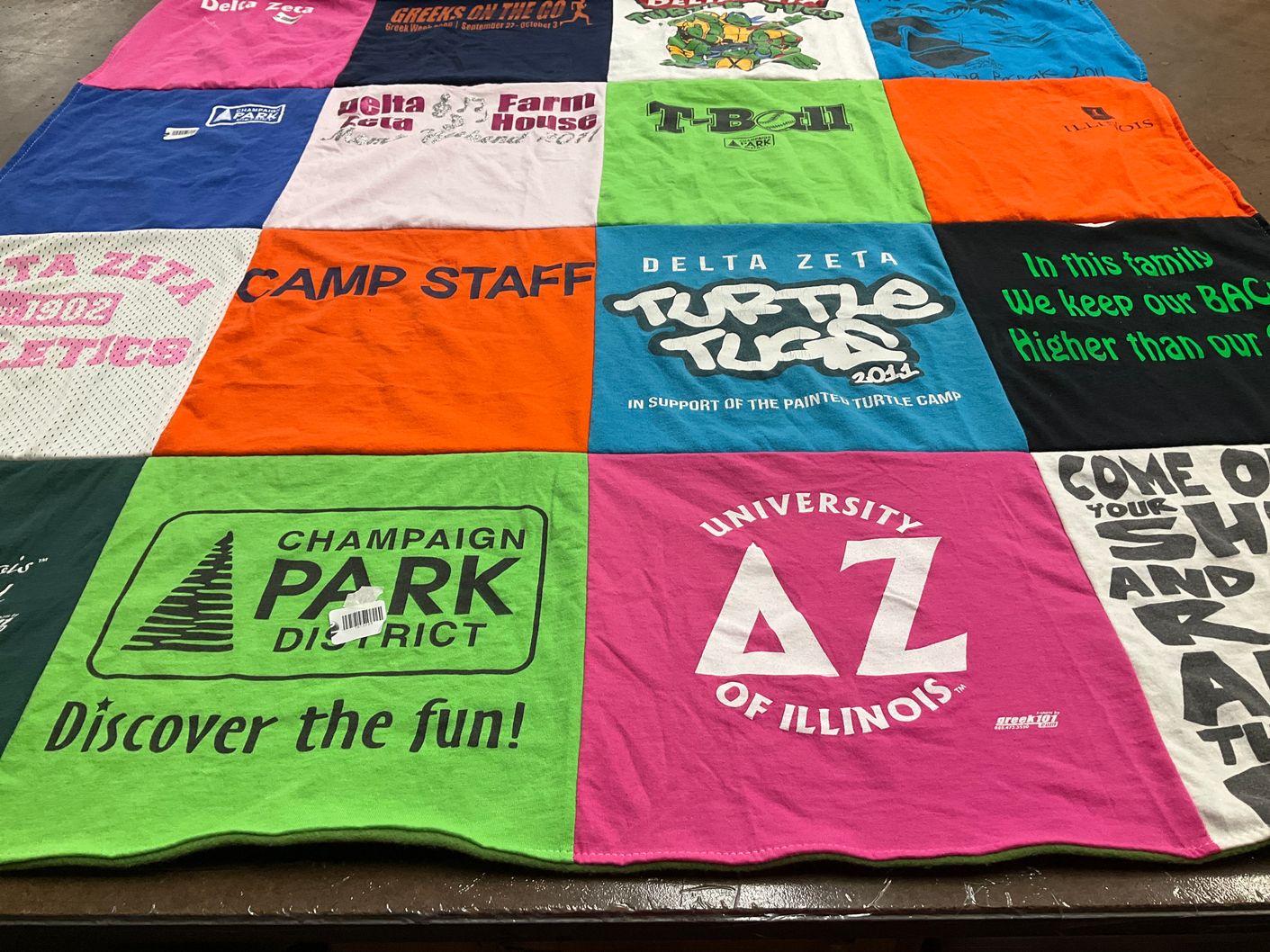T-shirt quilt from university of illinois by Maggie from IL