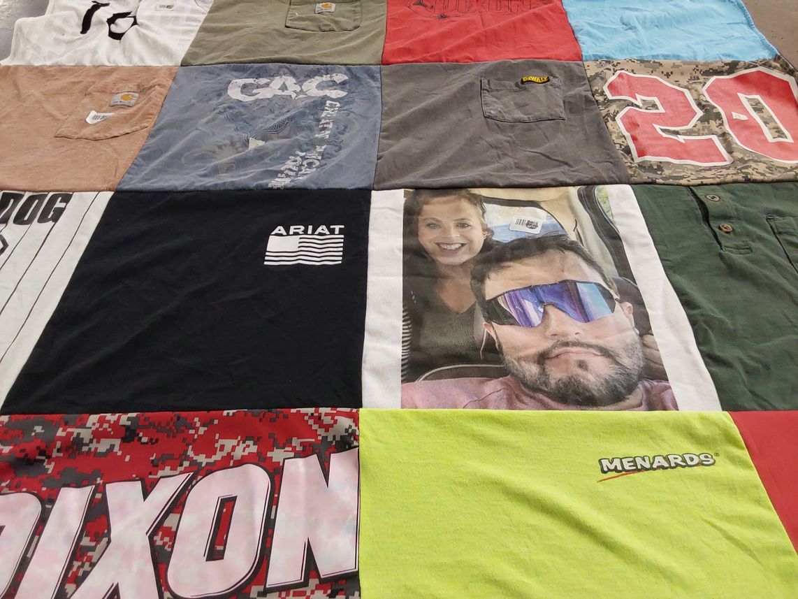 T-shirt quilt by Cesar from MO