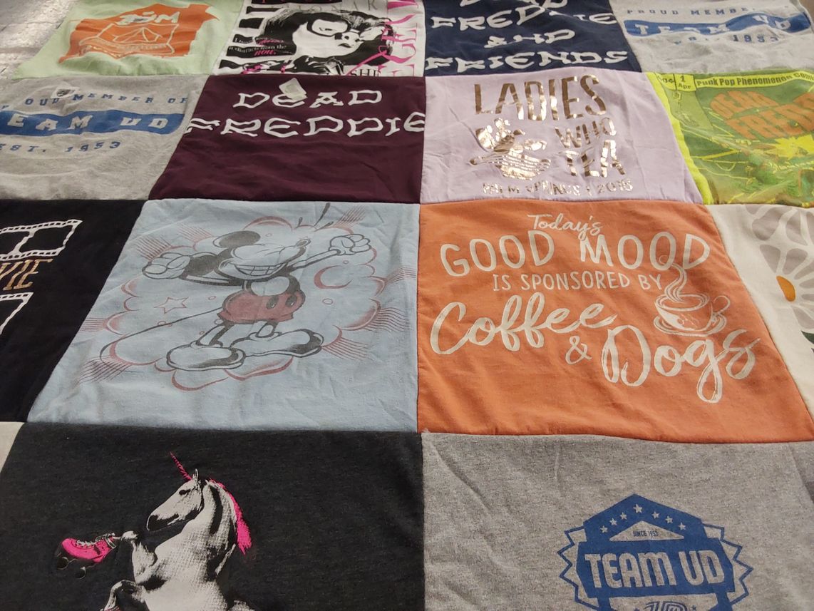 T-shirt quilt with coffee, dogs themes by Renata from IL