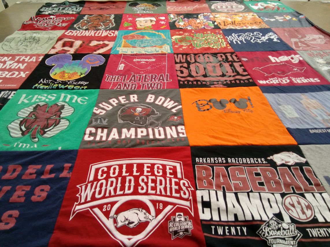 T-shirt quilt featuring arkansas razorbacks by Barry from AR