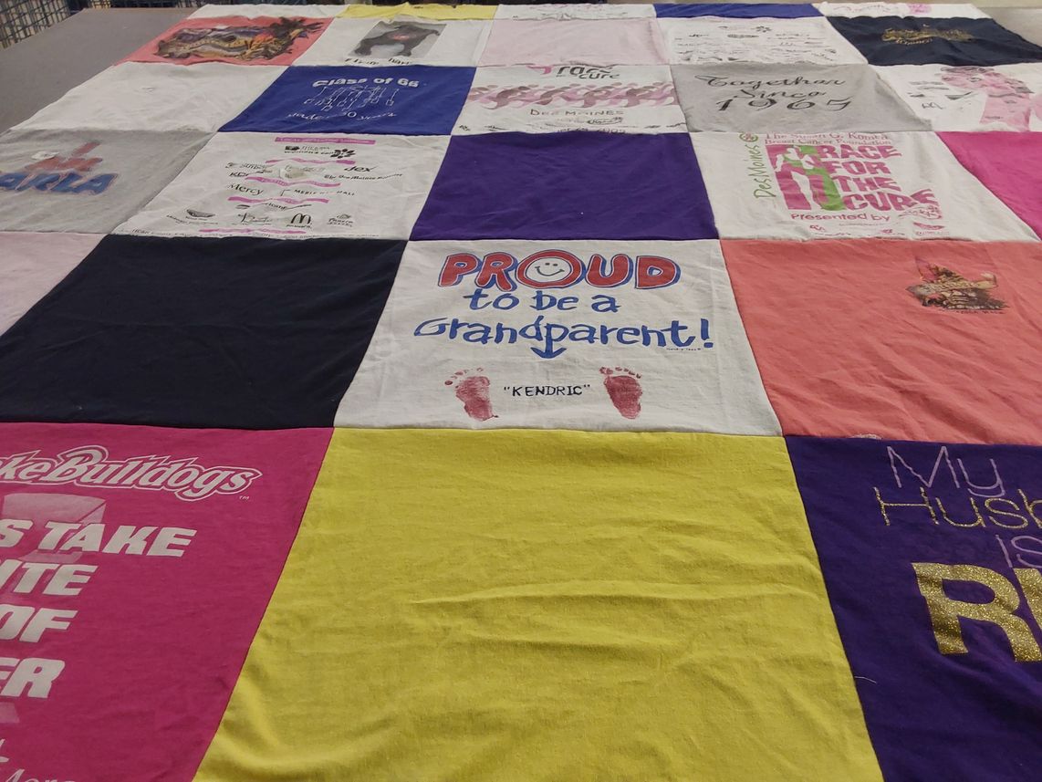 T-shirt quilt featuring lake bulldogs by Carla from IA