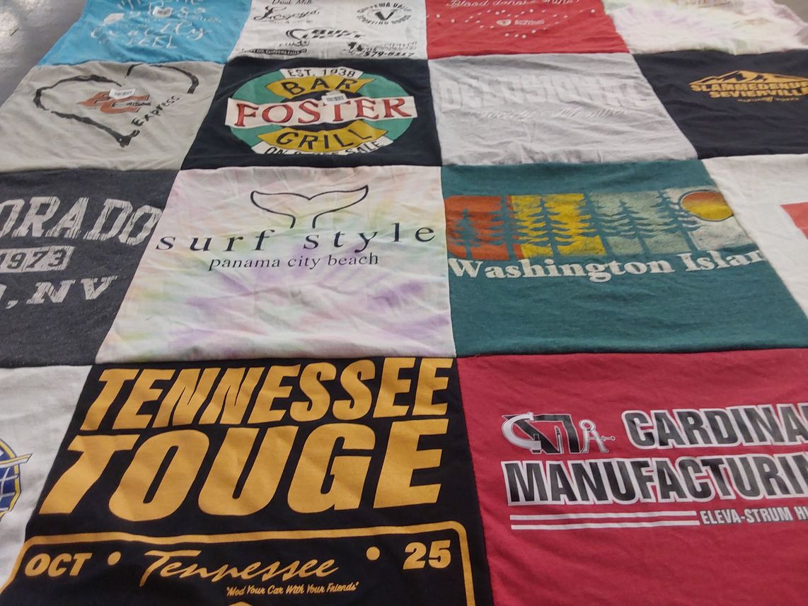 T-shirt quilt with outdoor, beach themes by Jeanne from WI