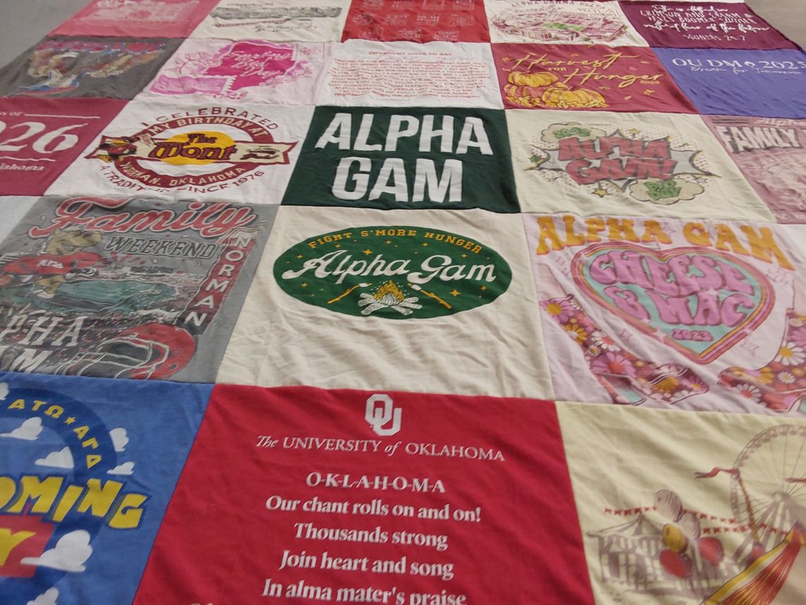 T-shirt quilt from university of oklahoma by Paxton from TX